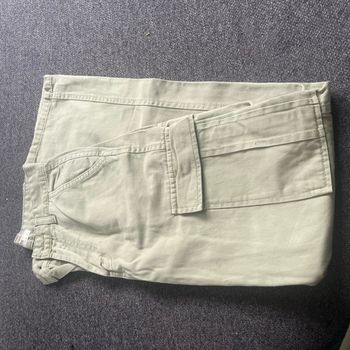 Pantalon cargo vert clair