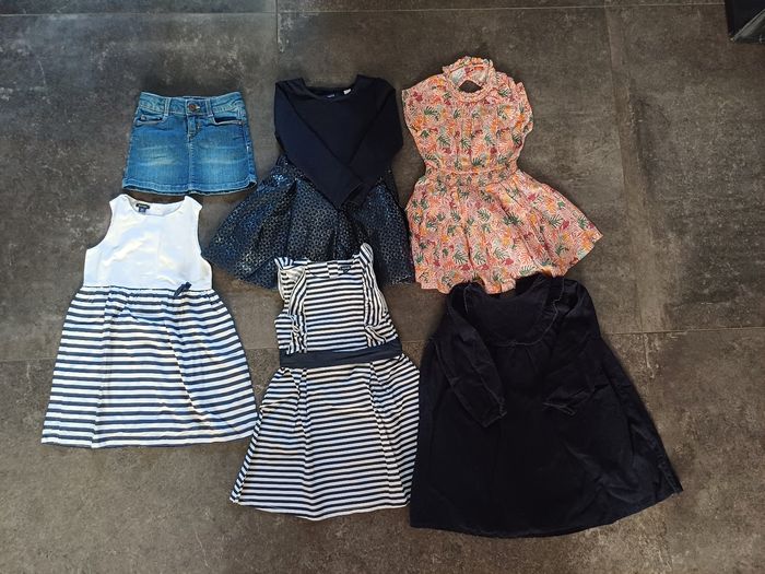Lot vêtements filles 3 ans 48 pièces - photo numéro 3
