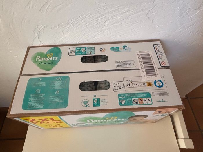 Couches Pampers harmonie pack XXL taille 3 - photo numéro 2
