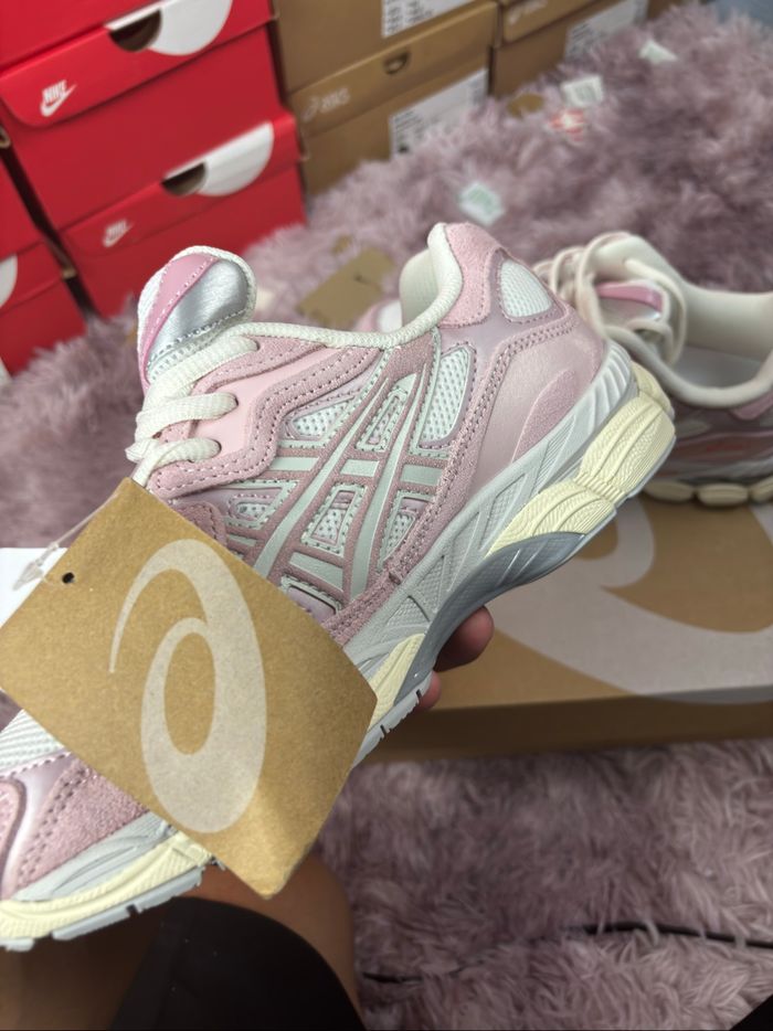 Asics gel NYC pink cream neuve taille 43,5 - photo numéro 5