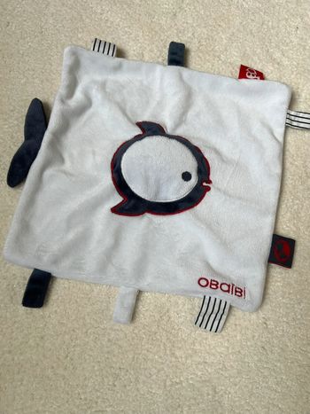 Doudou plat obaibi poisson blanc