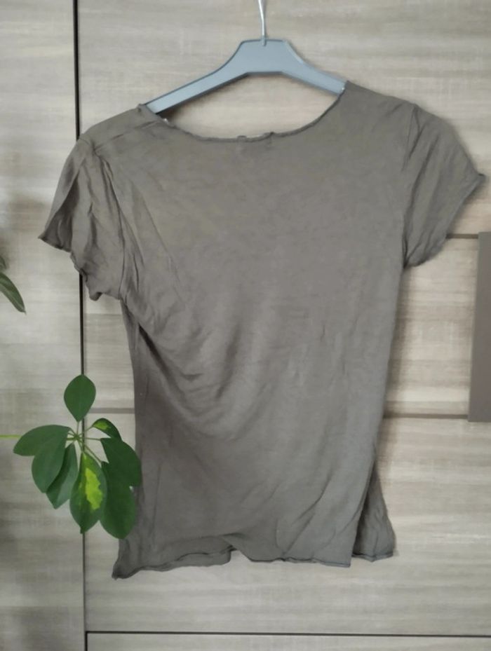 T-shirt manches courtes taille L - photo numéro 2