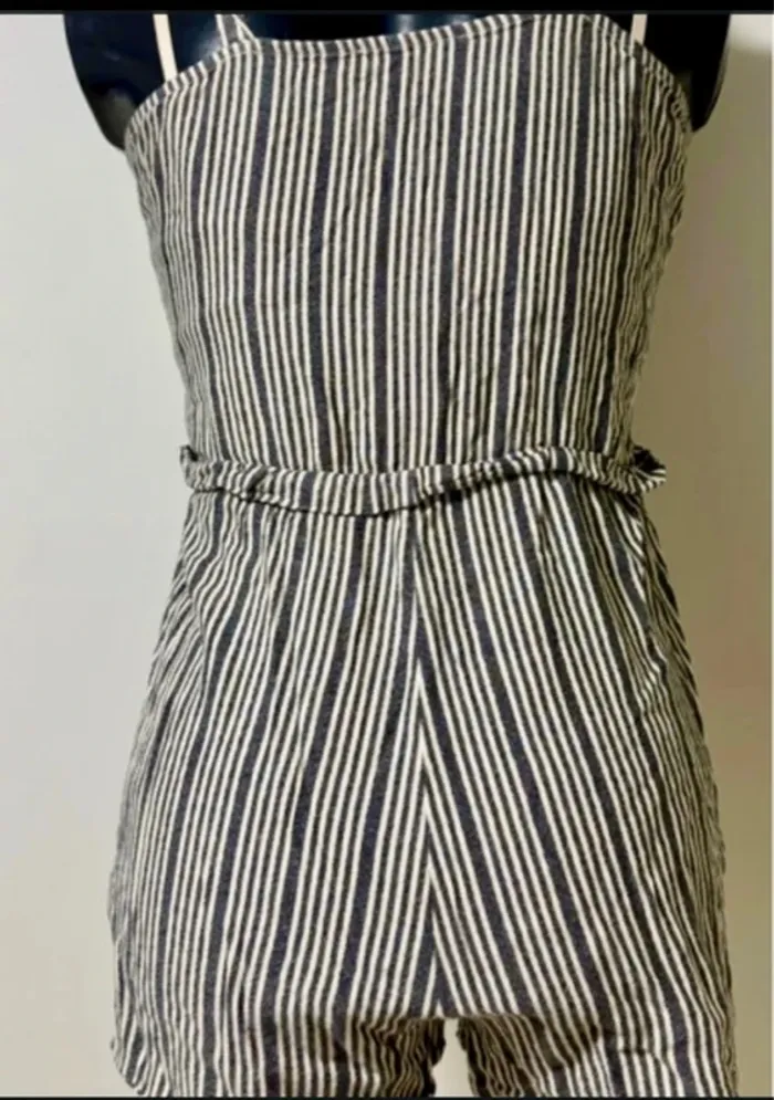 Joli combishort fluide primark taille 36 - photo numéro 4