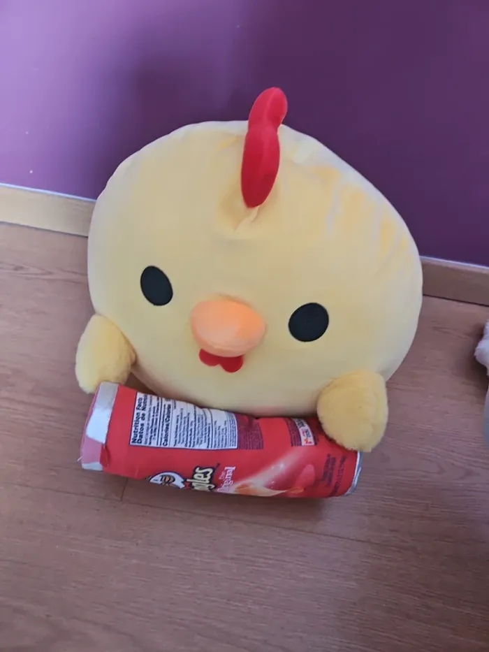 Peluche Snackles Série 1 Poulet avec Pringles