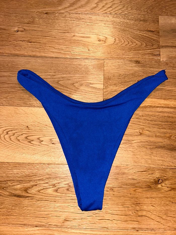 Bas de maillot de bain 2 pièces bikini bleu électrique