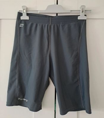 Short taille L avec petite poche