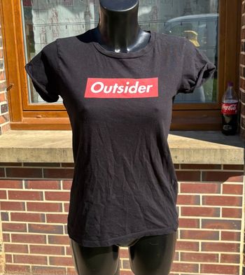 🖤 T-shirt noir "Outsider" OVS – Taille XS