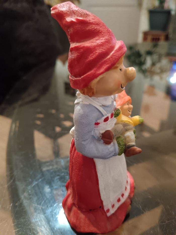 Figurine lutin gnome Maman et son bébé - photo numéro 5