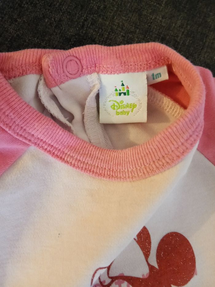 Pyjama rose Minnie _ 1 mois - photo numéro 3
