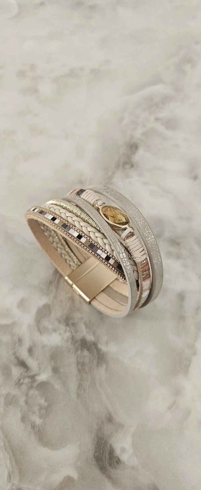 Bracelet en cuir pour femme - photo numéro 2