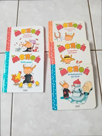 Lot livres Manon