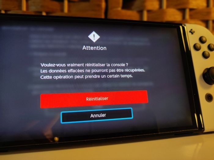 Console Nintendo Switch OLED Blanc 64Go + 2 Jeux + Sacoche + Carte Micro SD - photo numéro 7