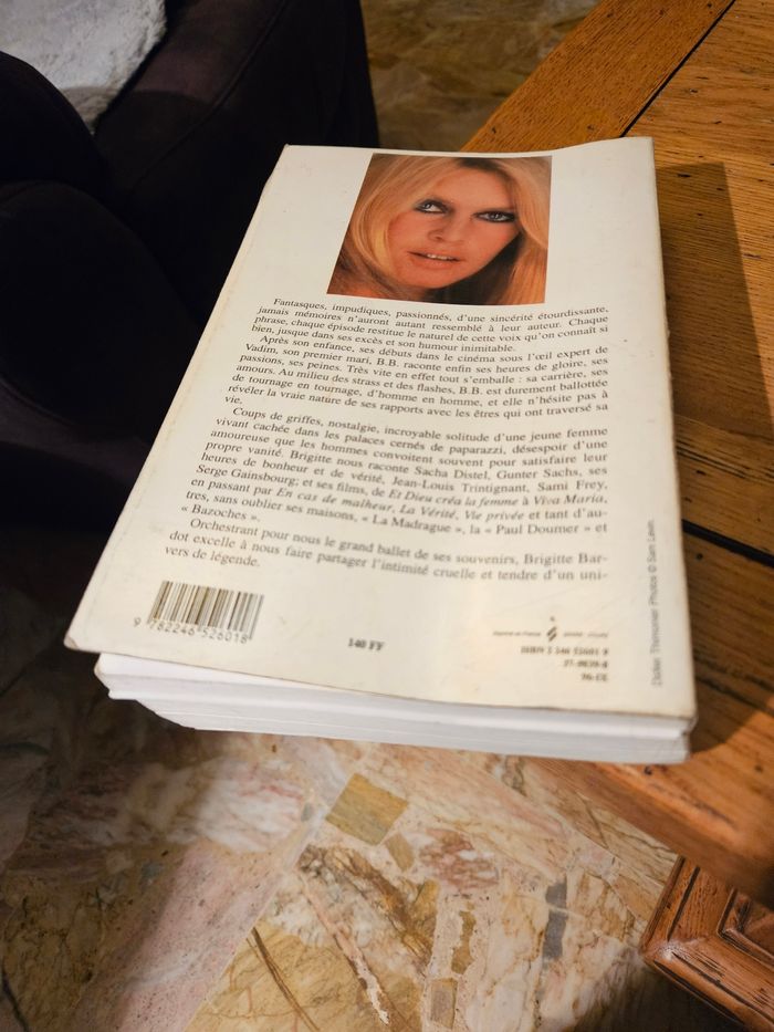 Livre initiale BB Brigitte bardot - photo numéro 2