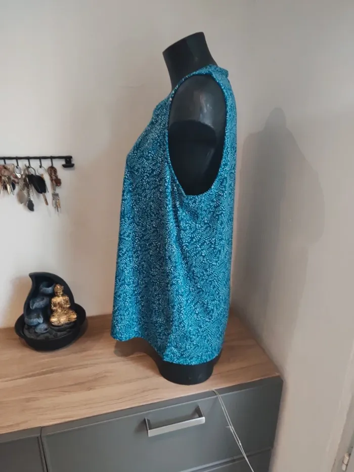 Haut taille l la halle - photo numéro 2