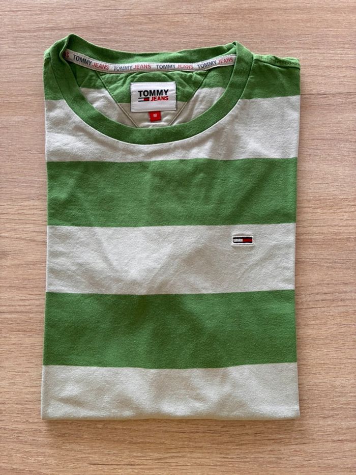 T-shirt Tommy Hilfiger rayé vert et gris, taille M, homme