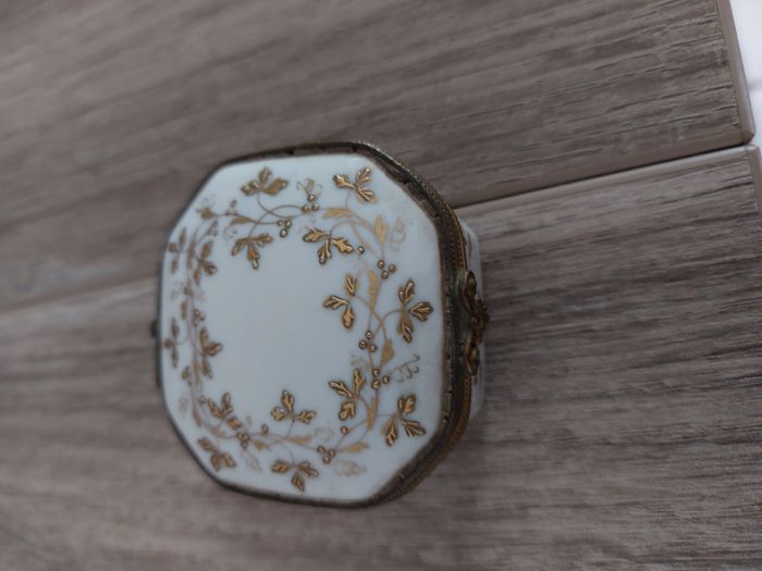 Boite à bijoux Le Tallec porcelaine dorée - photo numéro 2