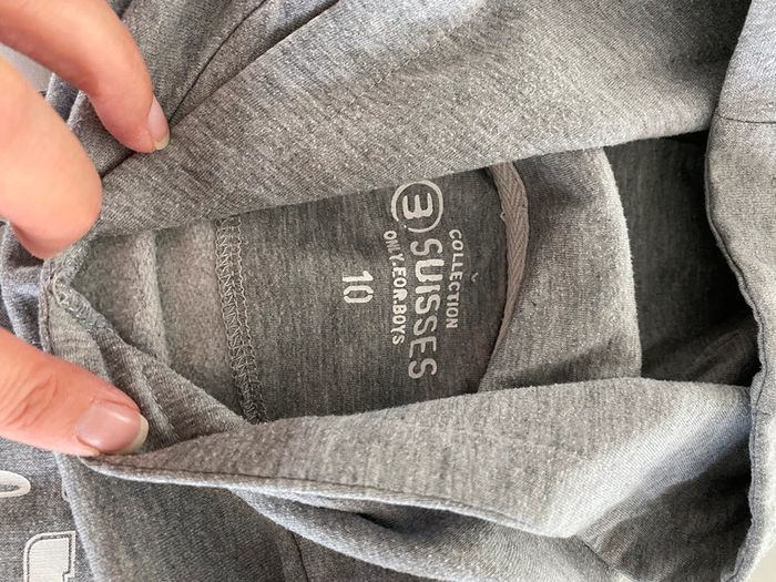 Pull fin capuche gris 10 ans - photo numéro 2