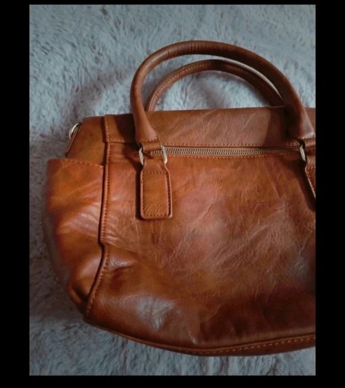Sac à main neuf Desigual couleur Camel - photo numéro 9