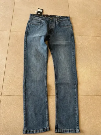Jean Paname Brothers, taille 42, neuf avec étiquette, 42x110cm