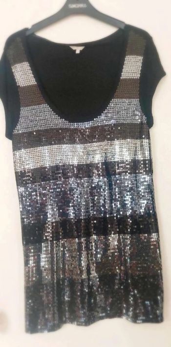 Robe courte/Tunique  à  sequins  T40-L