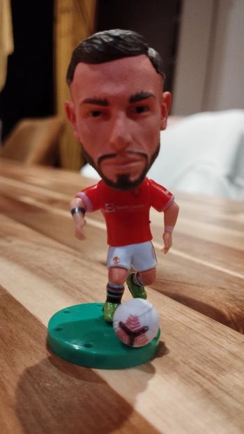 Petite figurine football neuve Bruno Fernandes Manchester United