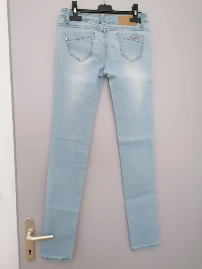 Jeans - photo numéro 2