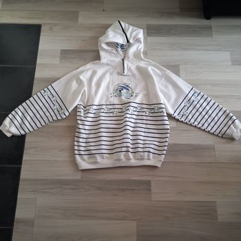 Sweat à capuche femme blanc imprimé taille 38