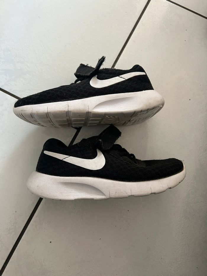 Baskets Nike - photo numéro 2