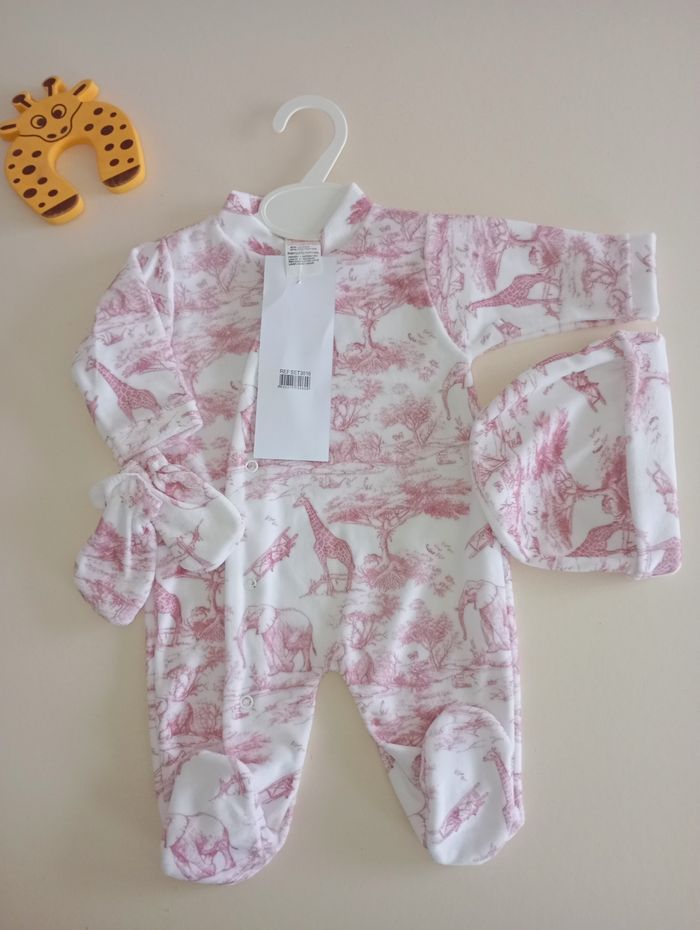 Ensemble bébé naissance pyjama savane rose