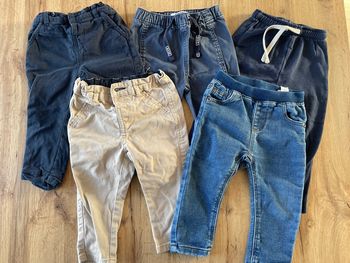 Lot 5 pantalons 18 mois