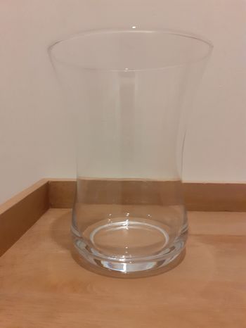 Vase transparent 23 cm