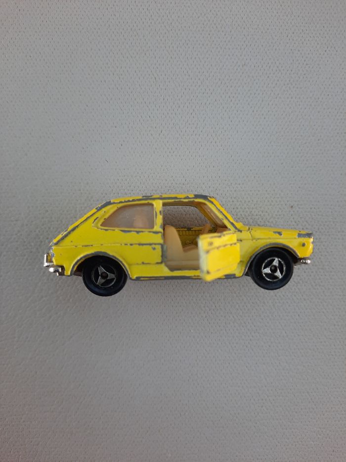 Petite voiture majorette Fiat 127 - photo numéro 6