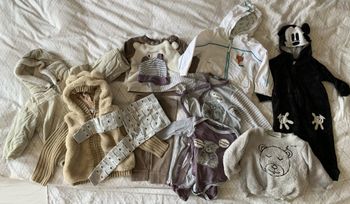 Lot vêtements 6/12 mois mixte