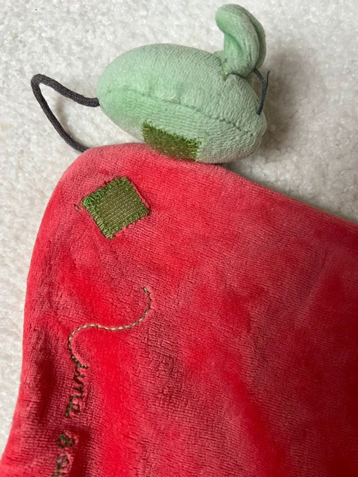 Doudou plat rouge et vert souris DPAM - photo numéro 2