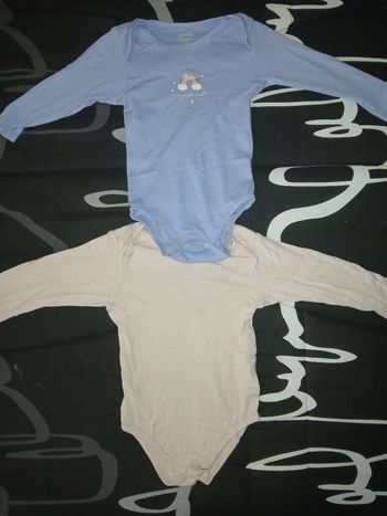 Lot de 2 bodys 24 mois fille kiabi