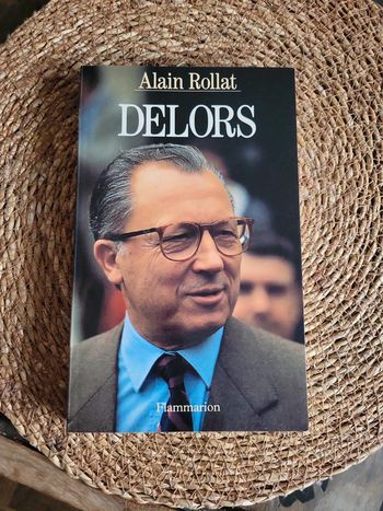 DELORS