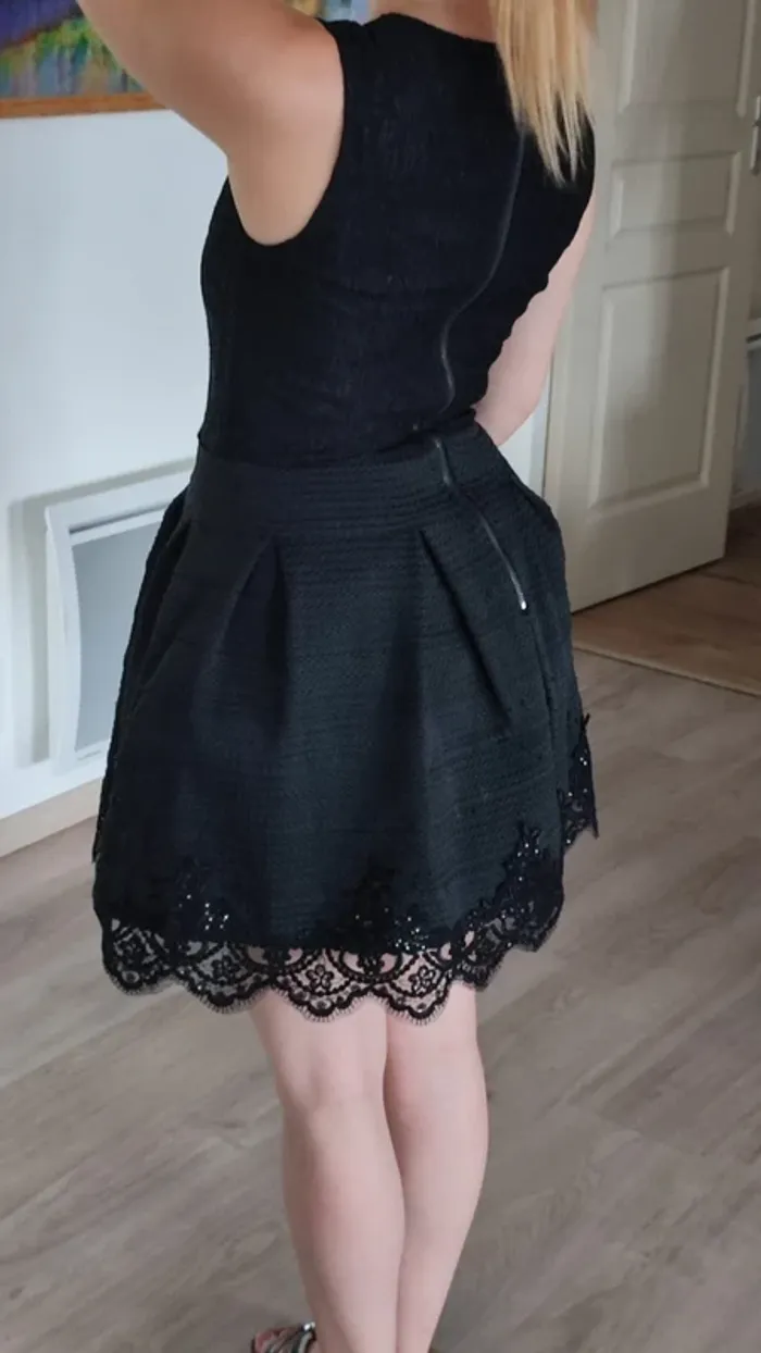 Robe Noire - photo numéro 2