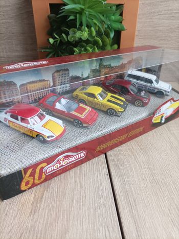 Pack petites voitures majorette 