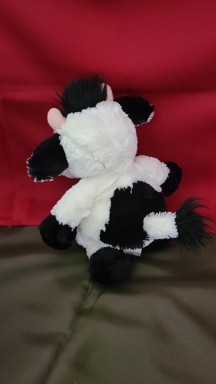 Peluche vache LASCAR noir et blanc doudou - photo numéro 4