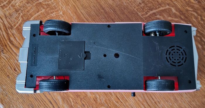 Voiture Cadillac Pink Lady 35cm×14cm - photo numéro 6