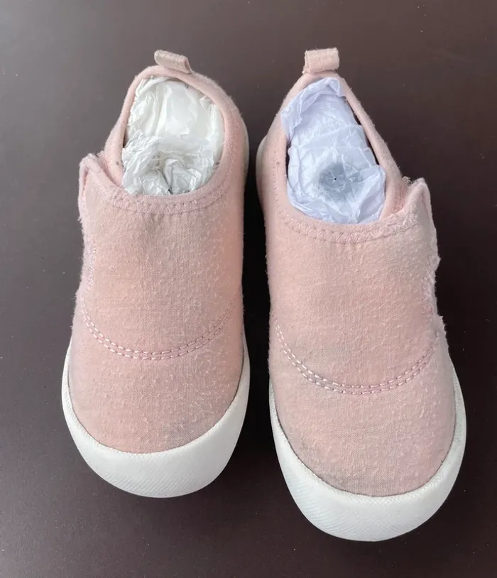 Chaussons fille, taille 28, Tex