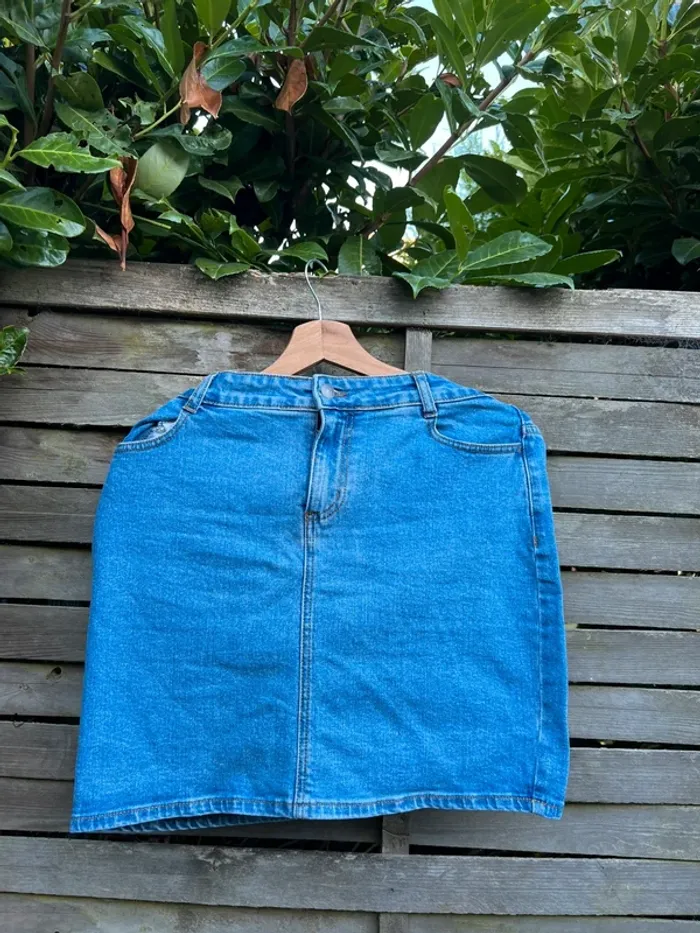 Jupe Kiabi bleu jean – Taille 40 très bon état - photo numéro 7