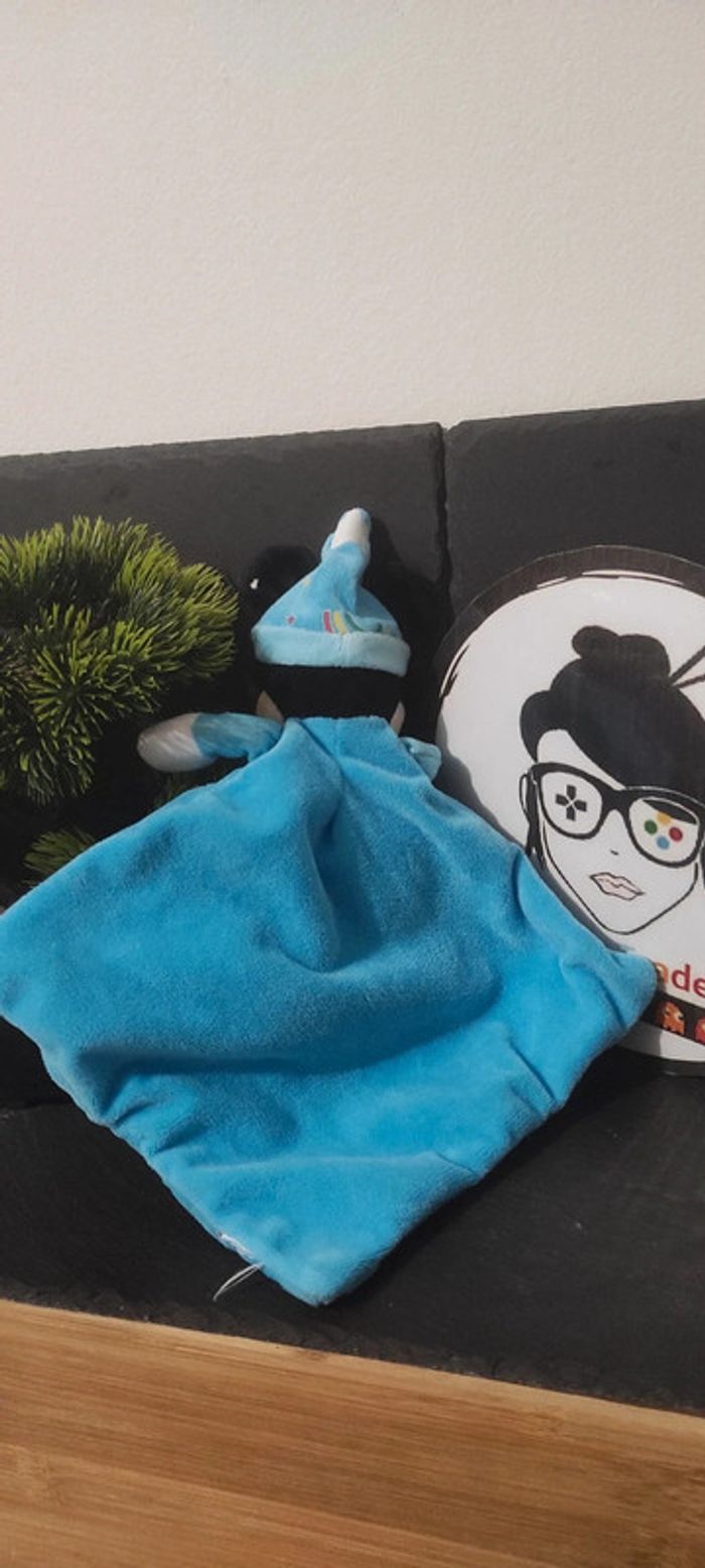 doudou Disney Baby Mickey Sorcière Bleu Phosphorescent Arc En Ciel Etoile Bonnet - photo numéro 2