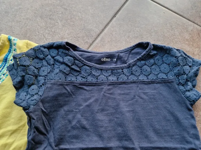Lot 2 tee shirt - 6 ans - photo numéro 3