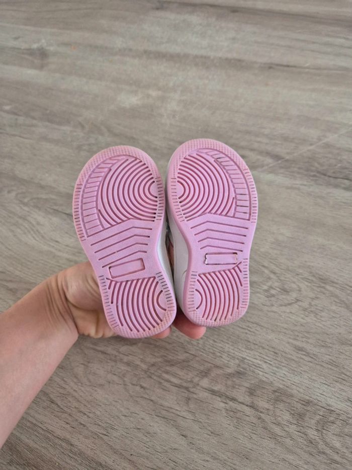 Basket pastel taille 18 - photo numéro 4