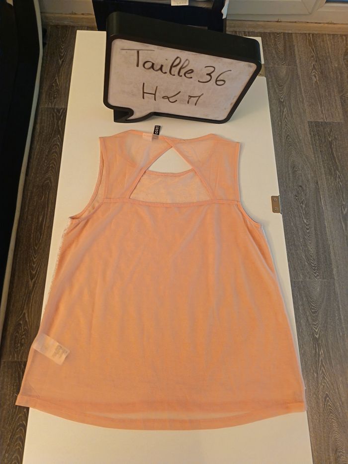 Débardeur H&M couleur saumon - photo numéro 2