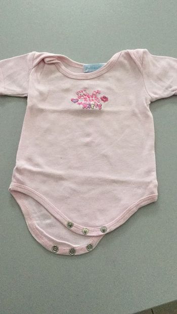 Bodies manches courtes 3 mois Les Bébés D ´Eliséa