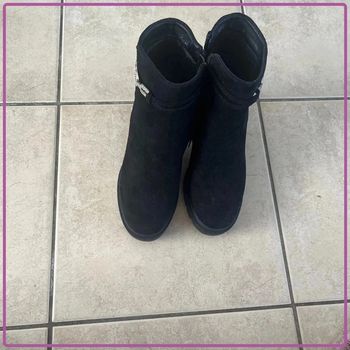 Bottines noir daim taille 36