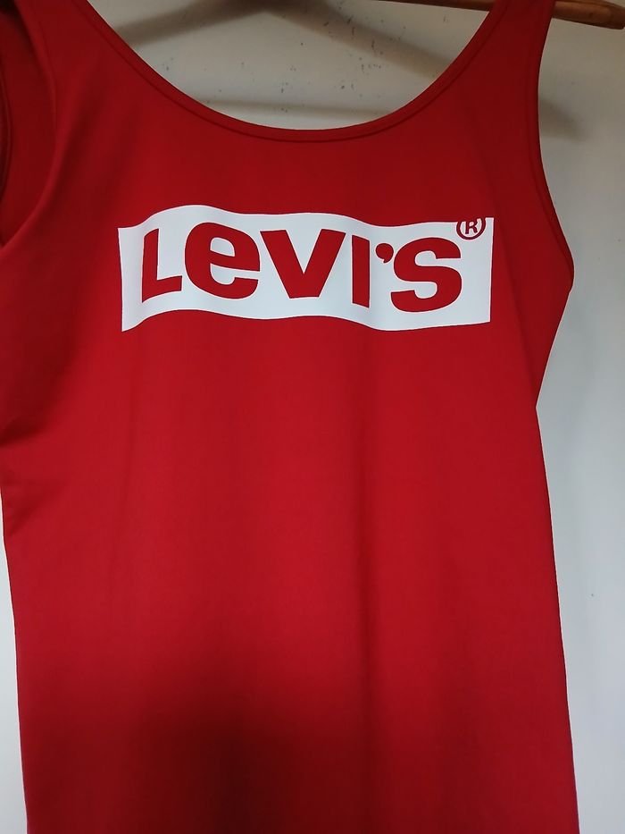 Bodie Levi's - photo numéro 2