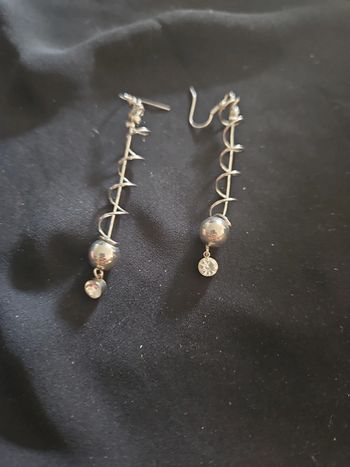 Boucles d'oreilles argentees